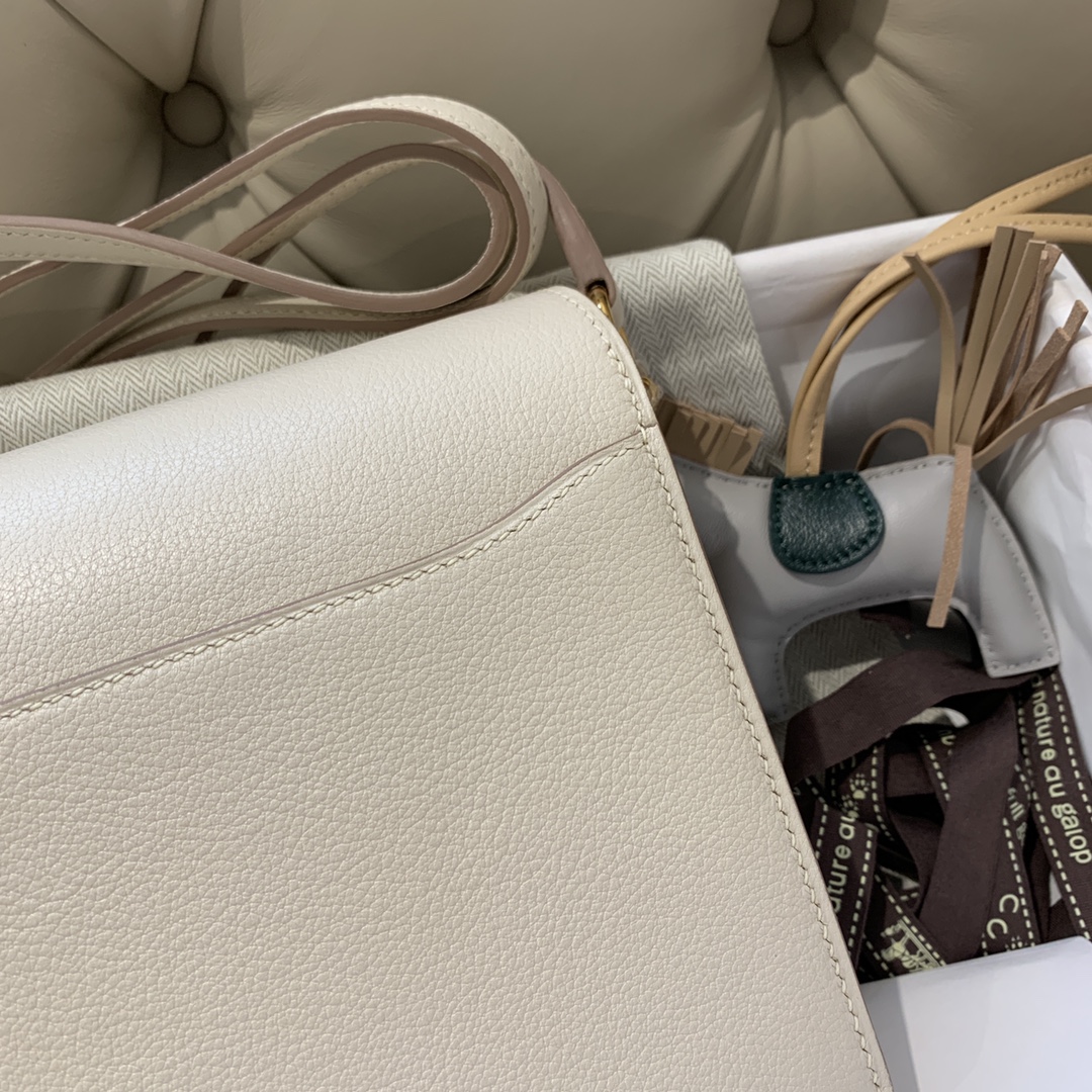 에르메스 룰리스18 나타 화이트 금장 에버컬러